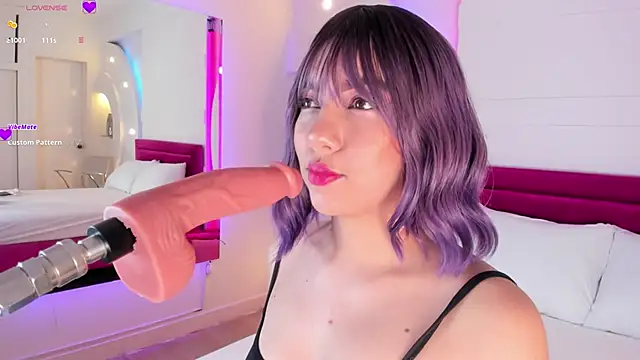 AliceHanz online show from December 20, 2024, 4:31 am