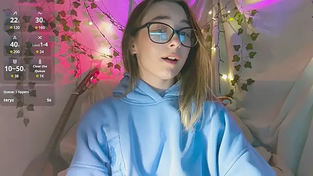 monlight  dana online show from December 9, 2024, 3:44 pm