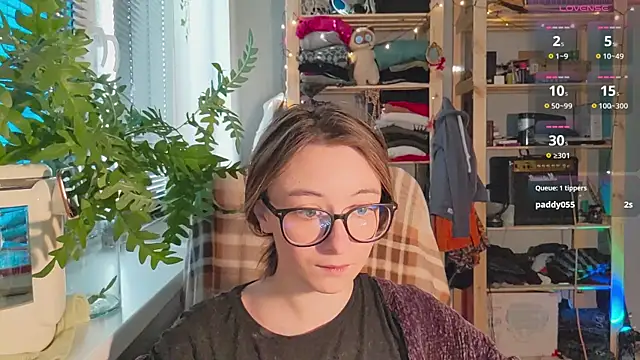 monlight  dana online show from February 23, 2025, 1:32 pm