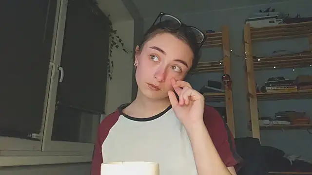 monlight  dana online show from November 29, 2025, 7:50 pm