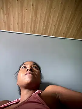 Berry Bans online show from October 20, 2025, 5:46 pm