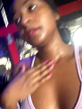 Berry Bans online show from November 26, 2025, 5:14 pm