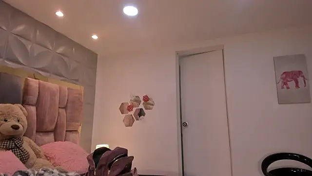 Charlotte Ice1 online show from March 12, 2026, 3:29 pm