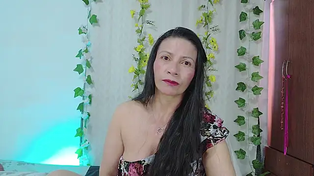 Snapshot of cattaleya1476 chatting on June 16, 2026, 4:20 pm cattaleya1476 online show from June 16, 2026, 4:20 pm