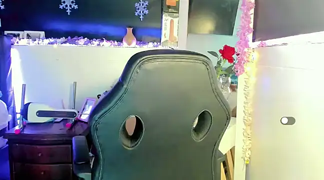 mariana scott   online show from January 14, 2025, 10:44 pm