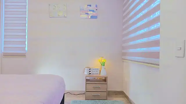 Miarouss3 online show from March 4, 2025, 12:33 pm