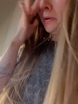 sage  marie online show from February 27, 2025, 5:04 pm