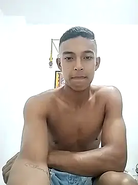 Demiansteven2 online show from February 12, 2025, 12:16 am