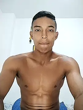 Demiansteven2 online show from February 19, 2025, 11:04 pm