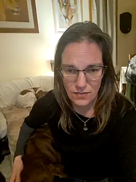 SpiceLea online show from December 26, 2024, 5:51 pm