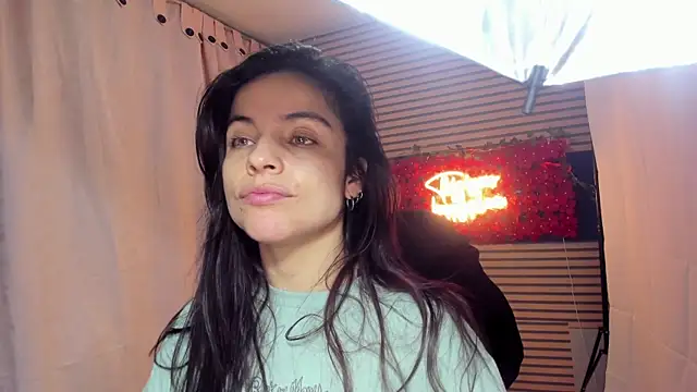 rosse 2504 online show from November 18, 2025, 5:39 pm