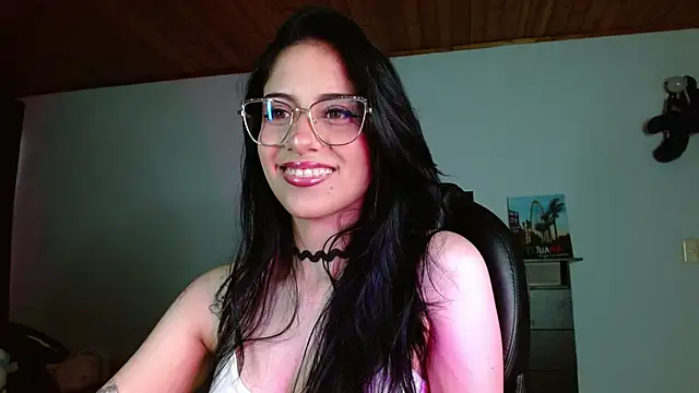 Ary Pieerce online show from November 26, 2025, 10:55 pm