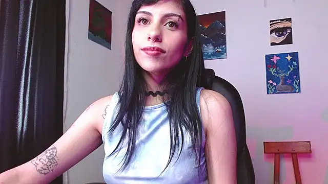 Snapshot of Ary_Pieerce chatting on April 16, 2026, 6:41 pm Ary Pieerce online show from April 16, 2026, 6:41 pm