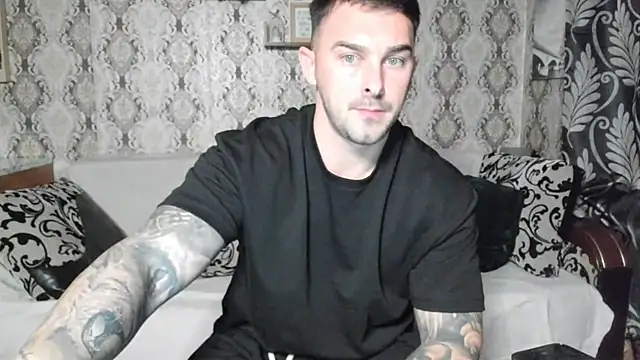 Jonmusclemaster online show from January 3, 2025, 11:12 pm