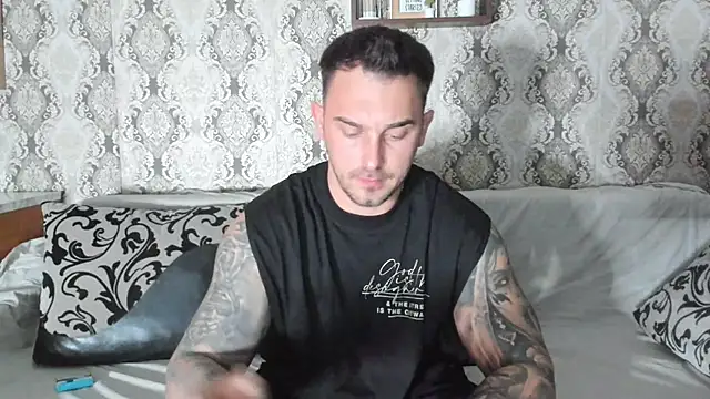 Jonmusclemaster online show from February 14, 2025, 8:37 pm