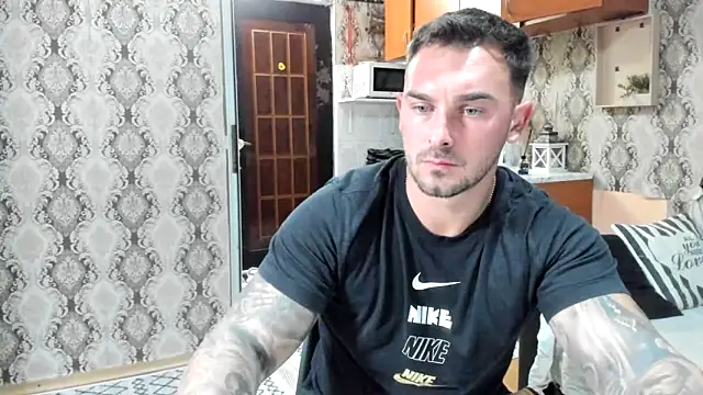 Jonmusclemaster online show from September 18, 2025, 8:11 pm