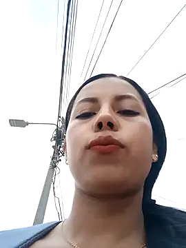  andrea30 online show from January 10, 2025, 6:17 pm