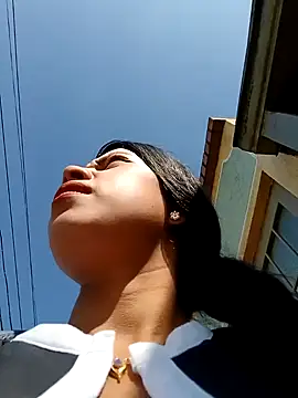  andrea30 online show from January 14, 2025, 2:00 pm