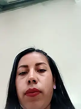  andrea30 online show from February 5, 2025, 11:55 am