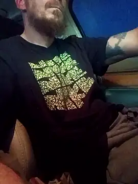 deepinnnnn online show from October 10, 2025, 11:26 pm