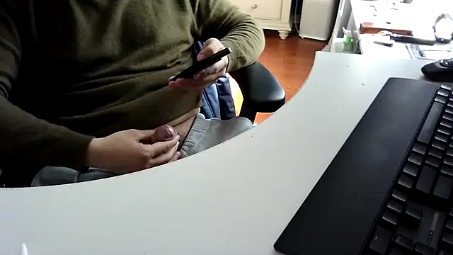 big-pig online show from March 6, 2026, 1:46 am