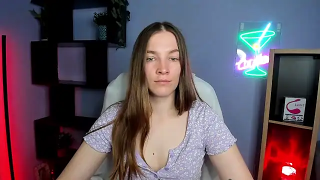 kenzie x online show from December 2, 2025, 7:36 am