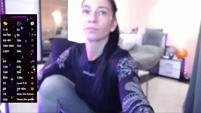 DelicateKiss online show from November 13, 2025, 9:08 am