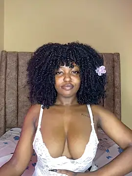 Snapshot of Sugar_plum44 chatting on May 3, 2026, 3:56 am Sugar plum44 online show from May 3, 2026, 3:56 am