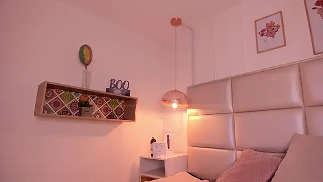 Aily Yozuko online show from February 4, 2025, 9:17 am