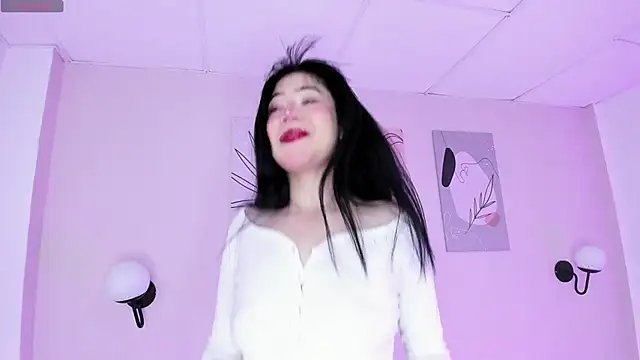 Snapshot of GENNESIS_LOVE chatting on December 11, 2024, 2:41 am GENNESIS LOVE online show from December 11, 2024, 2:41 am