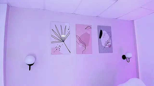 Snapshot of GENNESIS_LOVE chatting on December 18, 2024, 7:47 am GENNESIS LOVE online show from December 18, 2024, 7:47 am