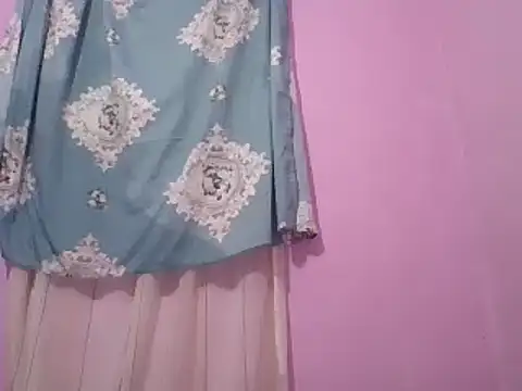 petitev online show from January 8, 2025, 4:33 pm