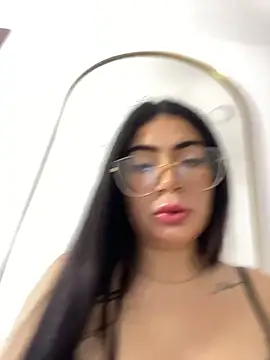 Mia 222 online show from March 12, 2026, 12:00 pm