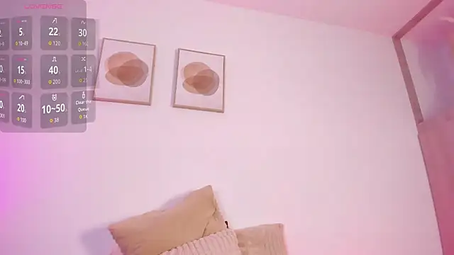 Snapshot of Mia_222 chatting on May 6, 2026, 11:15 am Mia 222 online show from May 6, 2026, 11:15 am