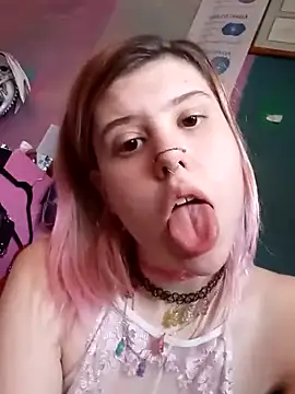 Esteem369 online show from March 21, 2025, 10:39 pm