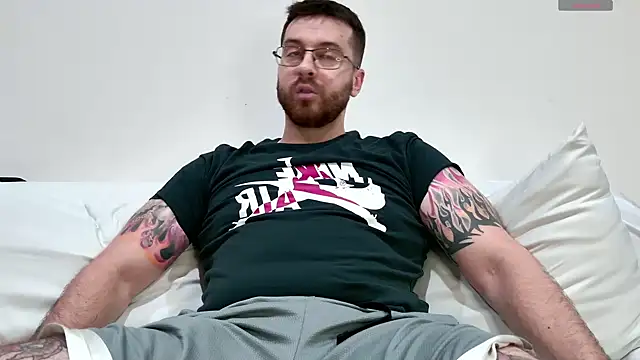 JayXCee Official online show from January 17, 2025, 12:42 pm