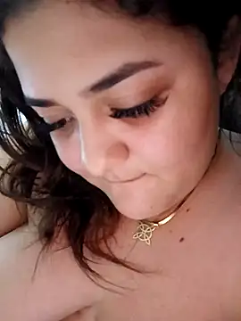 Liancy online show from February 21, 2025, 3:34 am