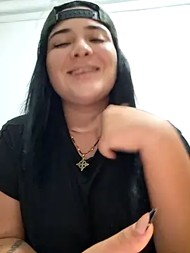 Liancy online show from March 8, 2025, 4:12 am