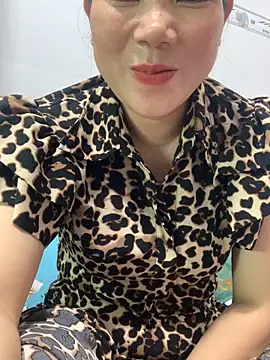 Snapshot of Baby-bigtits chatting on October 6, 2025, 3:04 am Baby-bigtits online show from October 6, 2025, 3:04 am