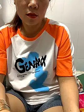 Snapshot of Baby-bigtits chatting on October 28, 2025, 1:09 am Baby-bigtits online show from October 28, 2025, 1:09 am