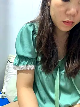 Snapshot of Baby-bigtits chatting on November 27, 2025, 11:18 pm Baby-bigtits online show from November 27, 2025, 11:18 pm