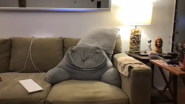 Rock Pierce online show from December 18, 2025, 11:44 pm