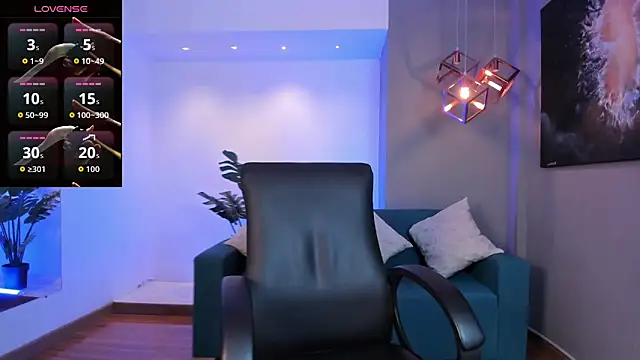 IsabellaaJoness online show from September 22, 2025, 12:18 pm