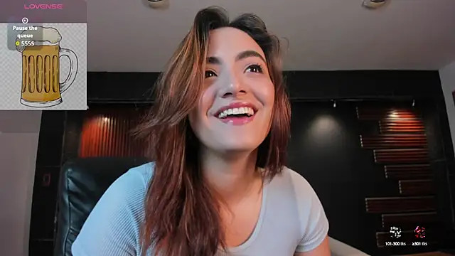 IsabellaaJoness online show from September 27, 2025, 11:37 am