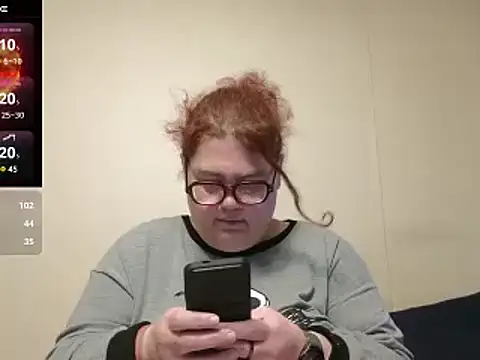 EmberCum online show from February 27, 2025, 10:26 am