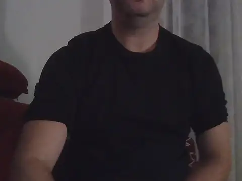 fikoivos online show from October 31, 2025, 8:21 pm