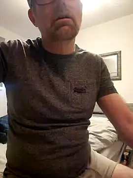 Snapshot of bibananaman chatting on December 23, 2024, 9:16 am bibananaman online show from December 23, 2024, 9:16 am