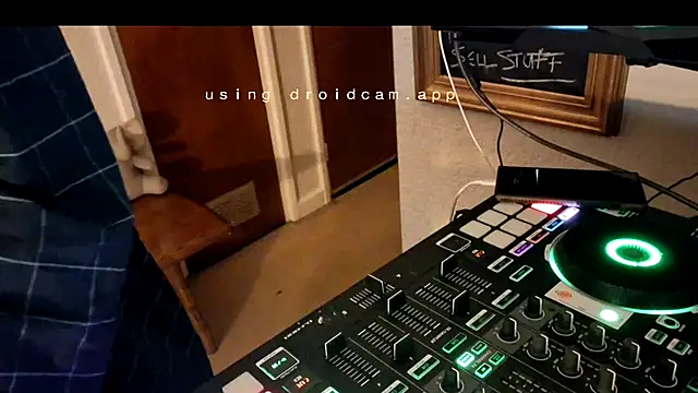 Snapshot of bibananaman chatting on February 15, 2025, 8:11 am bibananaman online show from February 15, 2025, 8:11 am