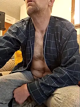 Snapshot of bibananaman chatting on February 15, 2025, 12:11 pm bibananaman online show from February 15, 2025, 12:11 pm