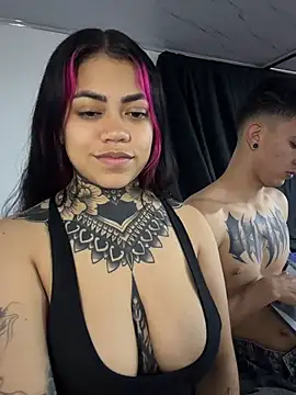 Snapshot of aliensexy chatting on May 20, 2026, 5:35 am aliensexy online show from May 20, 2026, 5:35 am